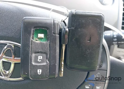 2005 Toyota Prius z USA, uszkodzony, nr VIN JTDKB20UX53032879